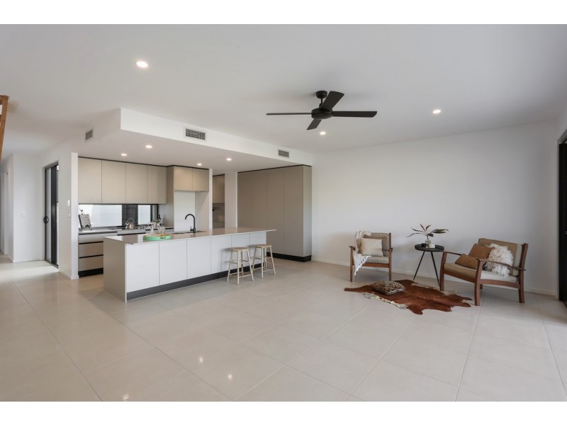 5 Osborne Circuit, Maroochydore QLD 4558