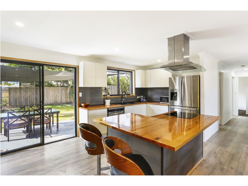 15 Curbarra Street, Buddina QLD 4575