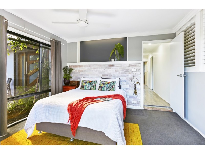 15 Curbarra Street, Buddina QLD 4575