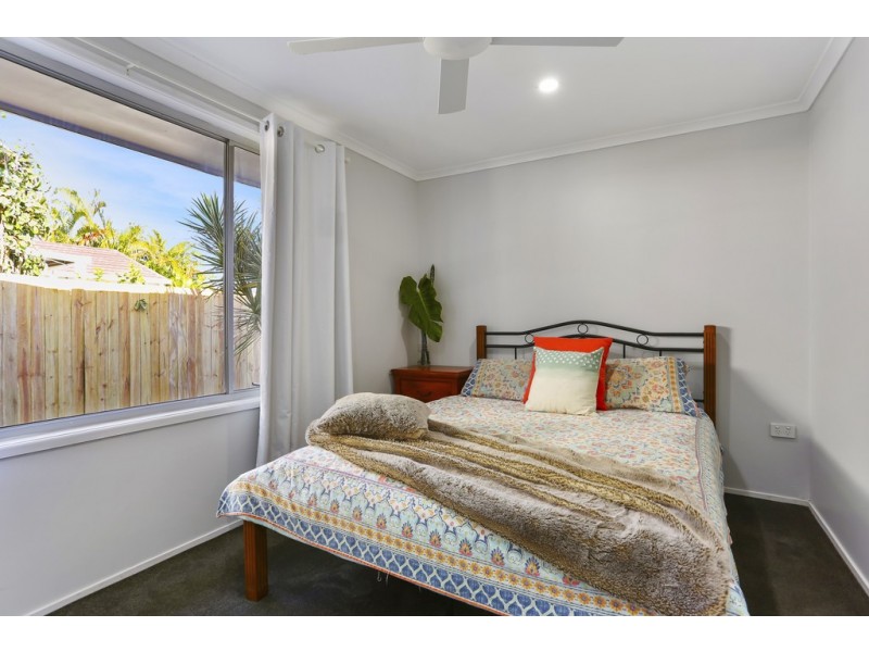 15 Curbarra Street, Buddina QLD 4575