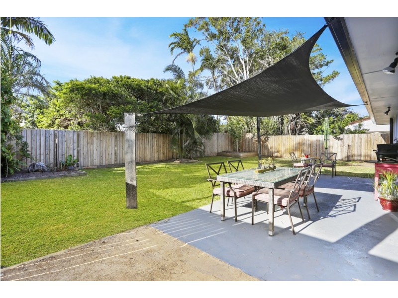 15 Curbarra Street, Buddina QLD 4575