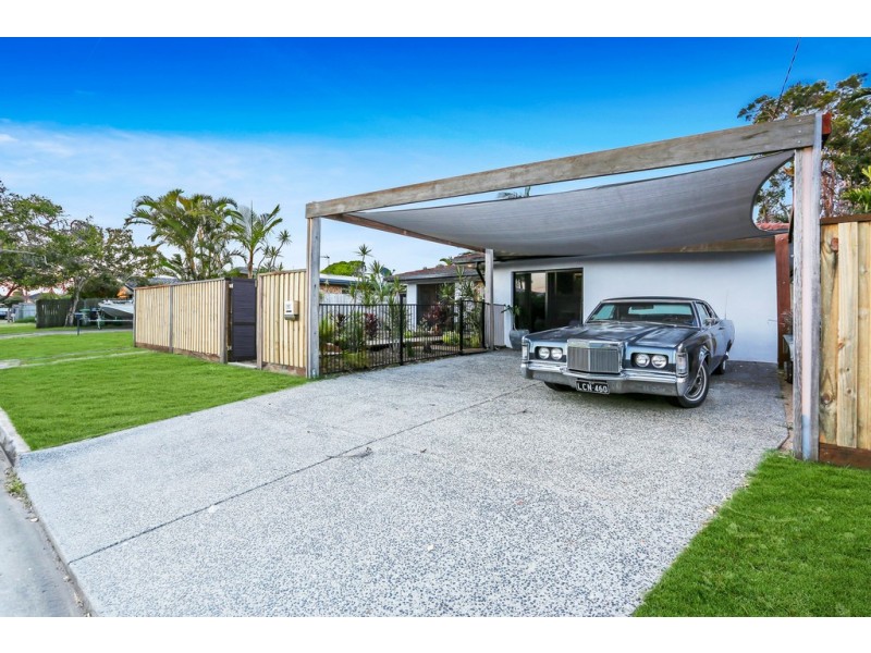 15 Curbarra Street, Buddina QLD 4575