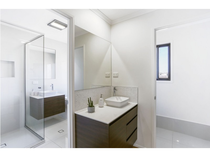 5 Beltana Crescent, Buddina QLD 4575