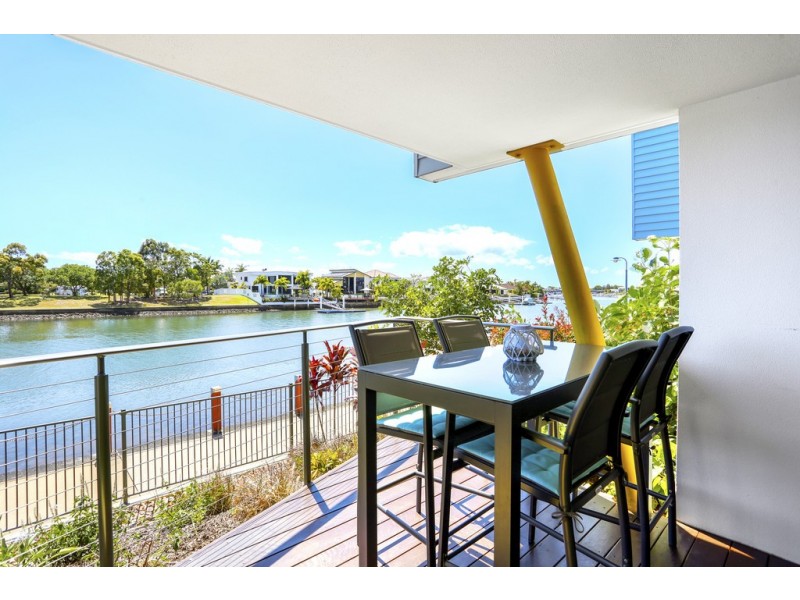 U106/1 Fiji Court, Kawana Island QLD 4575