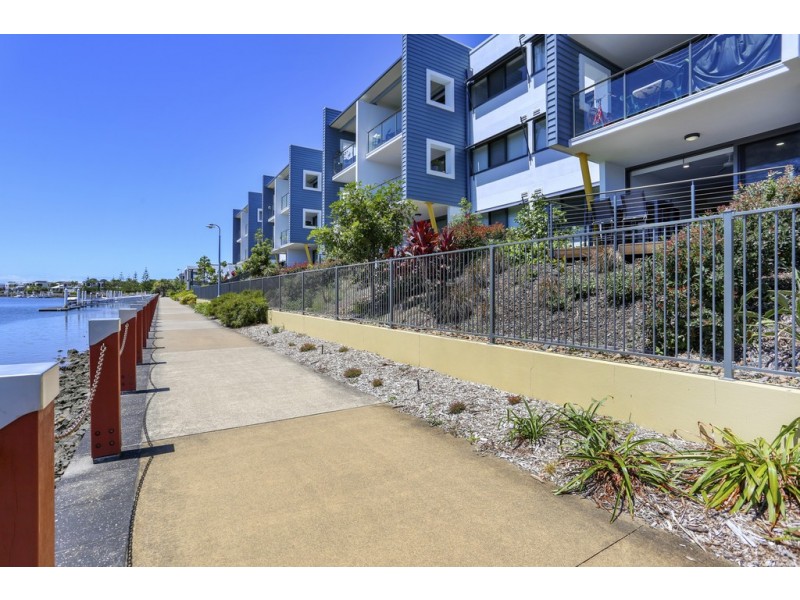 U106/1 Fiji Court, Kawana Island QLD 4575