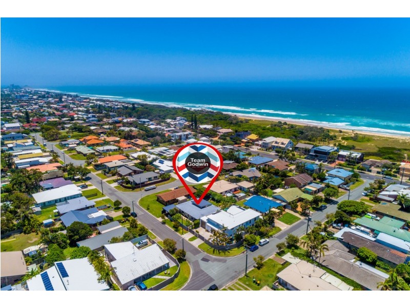 11 Benalla Street, Warana QLD 4575