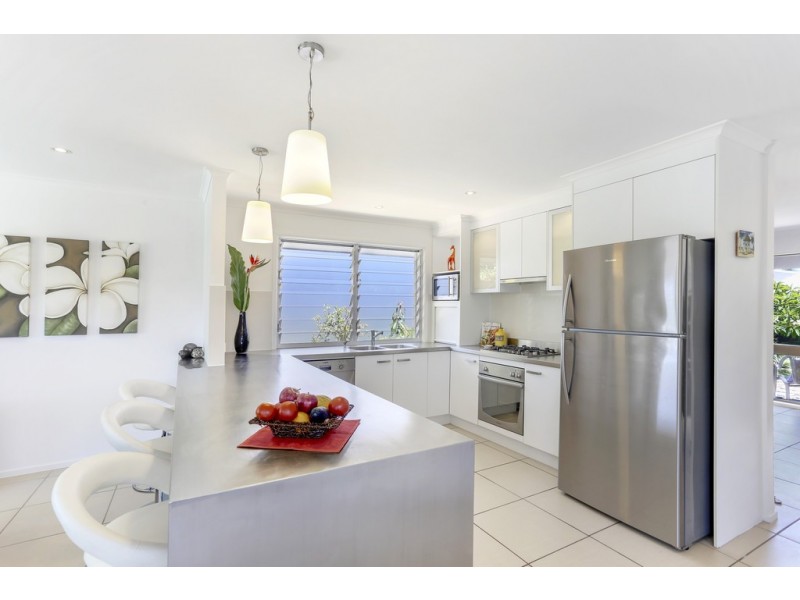 11 Benalla Street, Warana QLD 4575