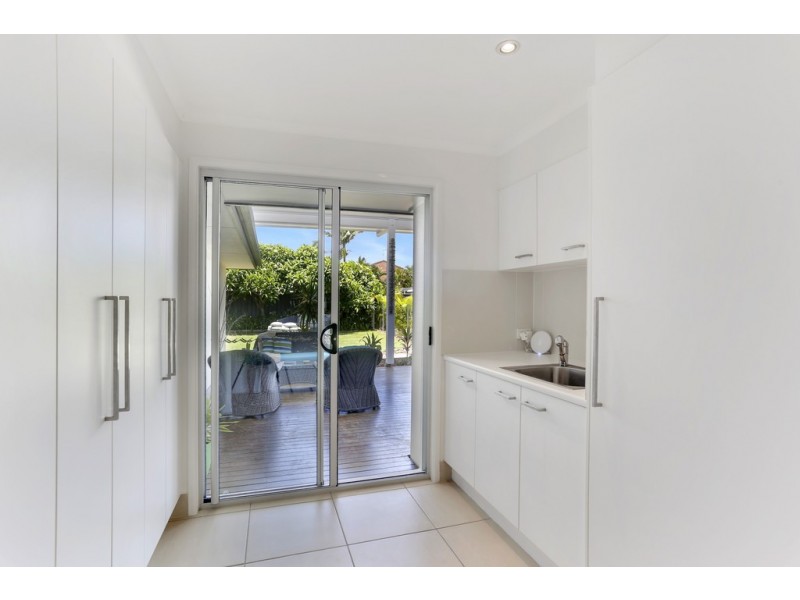 11 Benalla Street, Warana QLD 4575