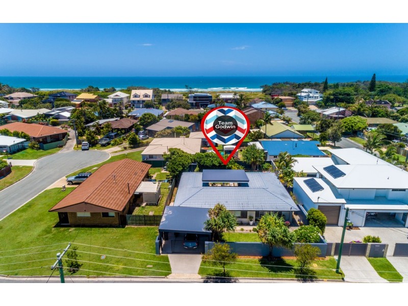 11 Benalla Street, Warana QLD 4575