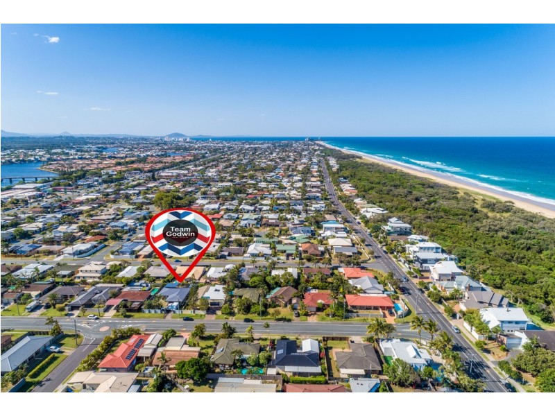 9 Minkara Street, Warana QLD 4575