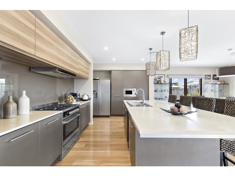 29 Yellow Fin Circuit, Mountain Creek QLD 4557