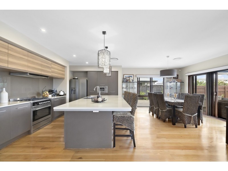 29 Yellow Fin Circuit, Mountain Creek QLD 4557