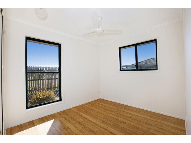 195/4 Melody Court, Warana QLD 4575