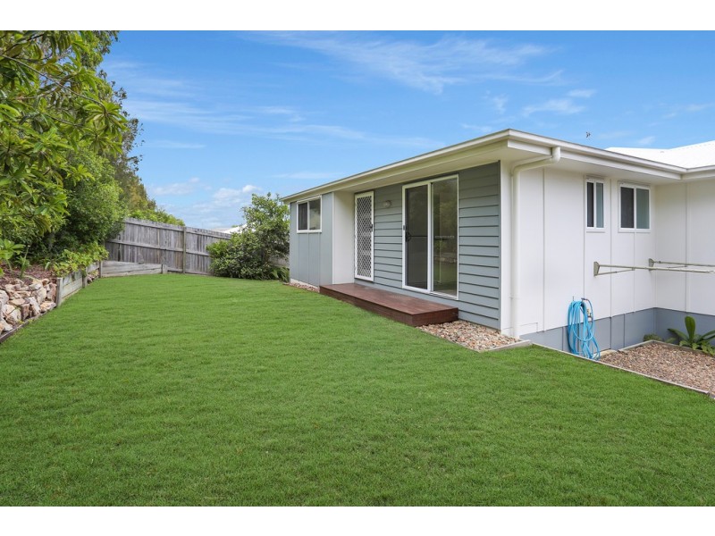 24 Robur Crescent, Mountain Creek QLD 4557