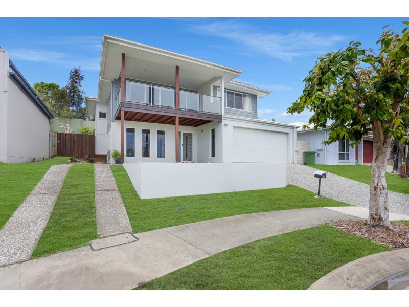 24 Robur Crescent, Mountain Creek QLD 4557