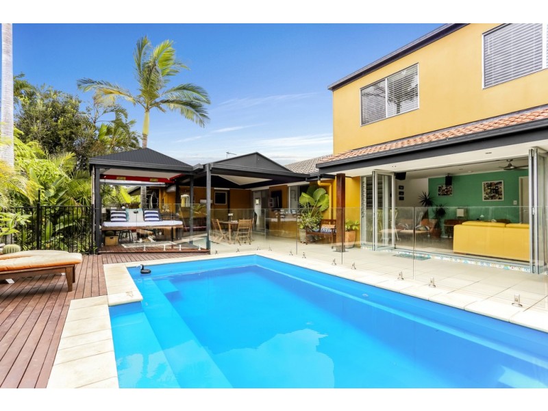 1 Peacock Crescent, Bokarina QLD 4575