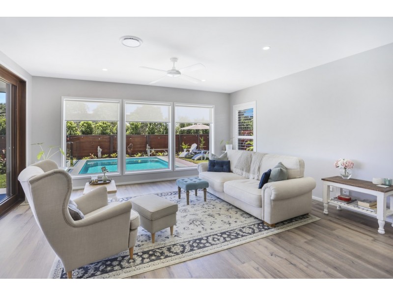 8 Endurance Place, Birtinya QLD 4575