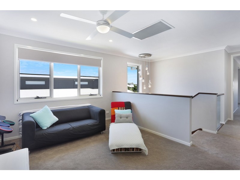 8 Endurance Place, Birtinya QLD 4575