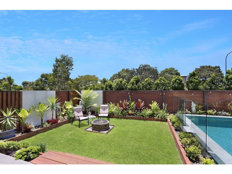 8 Endurance Place, Birtinya QLD 4575