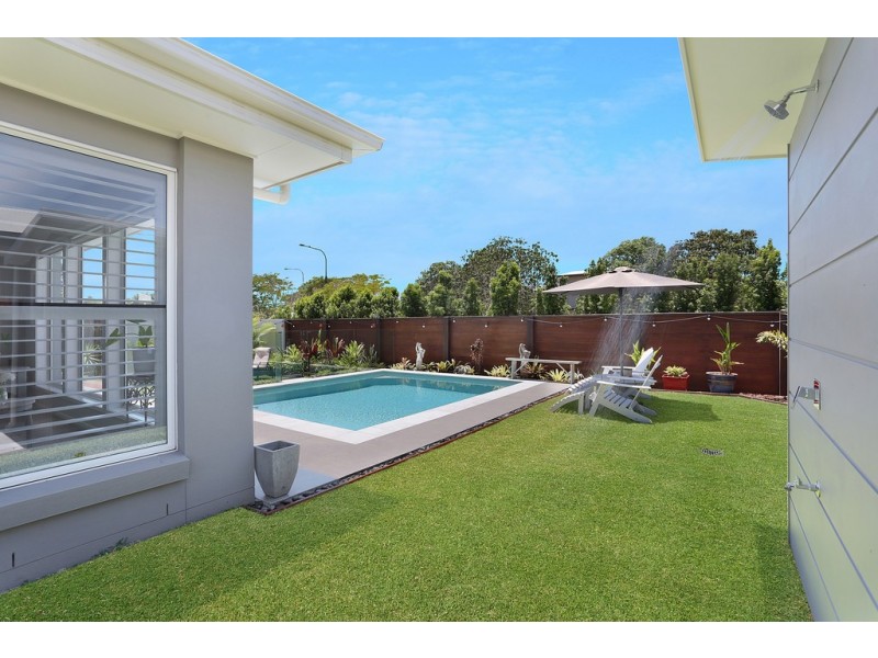 8 Endurance Place, Birtinya QLD 4575