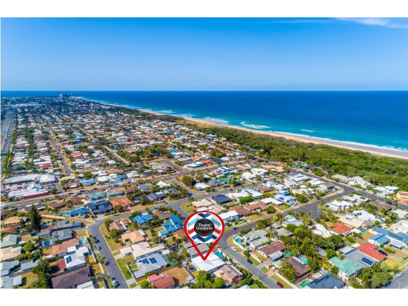 8 Girraween Street, Warana QLD 4575