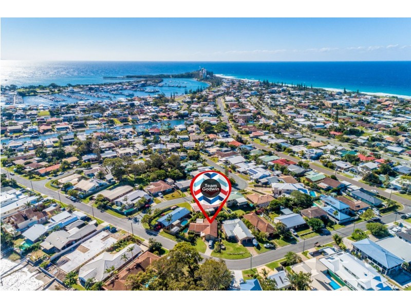 15 Beltana Crescent, Buddina QLD 4575