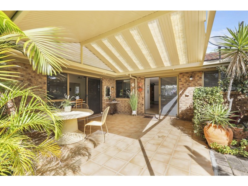 15 Beltana Crescent, Buddina QLD 4575