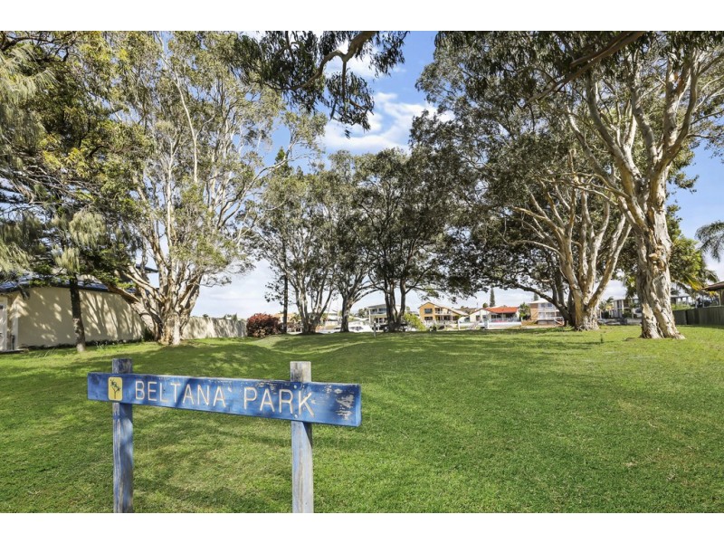 15 Beltana Crescent, Buddina QLD 4575