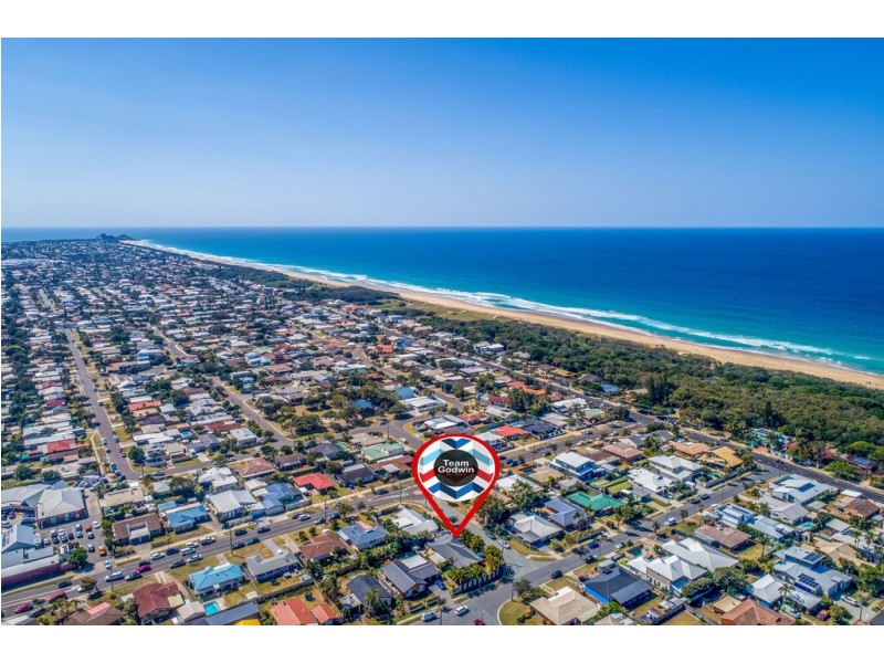 13 Bandaroo Street, Warana QLD 4575