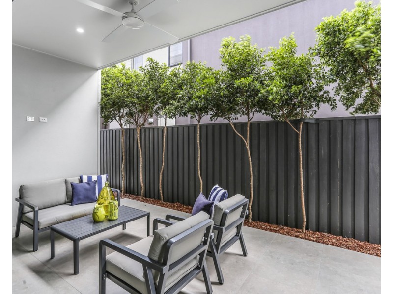 6 Reflection Crescent, Birtinya QLD 4575