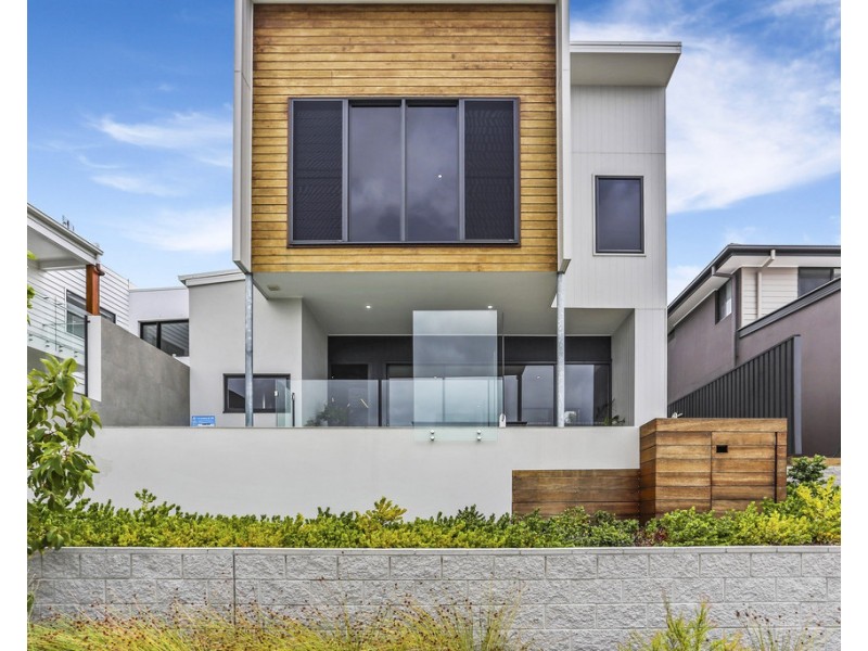6 Reflection Crescent, Birtinya QLD 4575