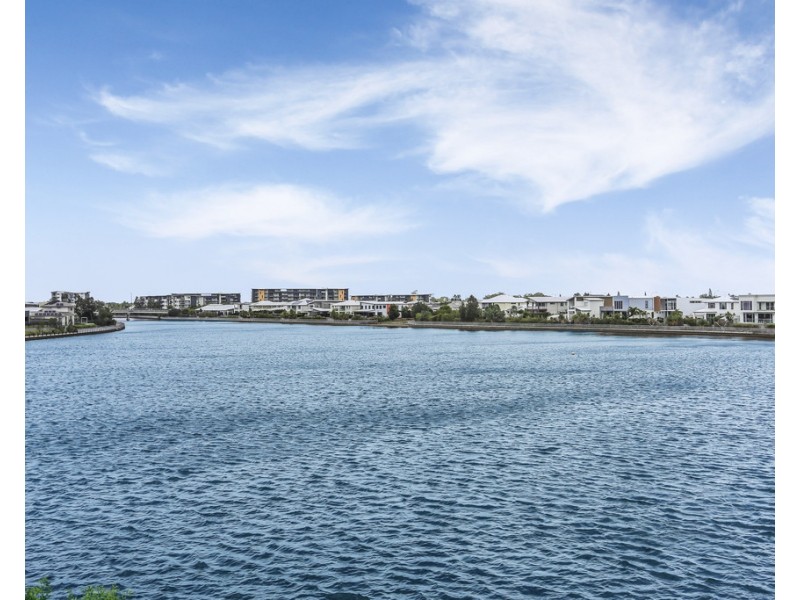 6 Reflection Crescent, Birtinya QLD 4575