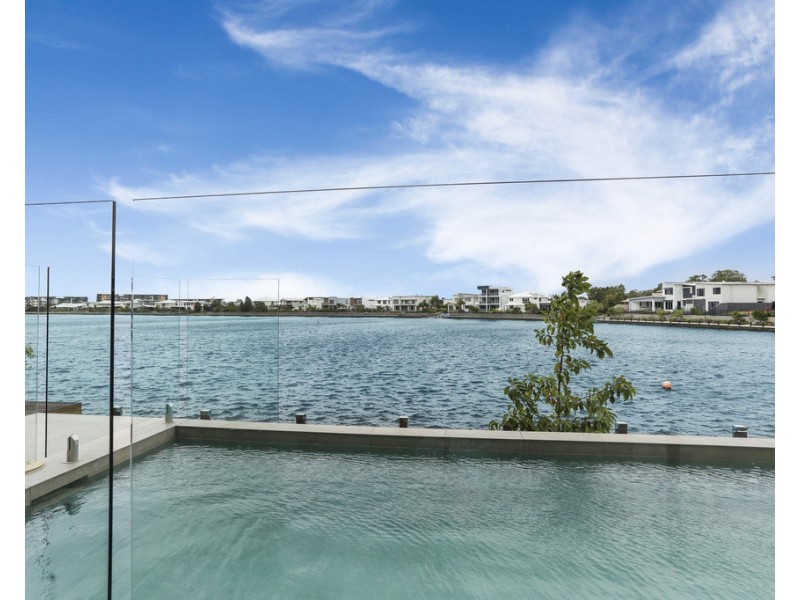 6 Reflection Crescent, Birtinya QLD 4575