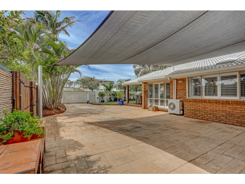 24 Iluka Avenue, Buddina QLD 4575