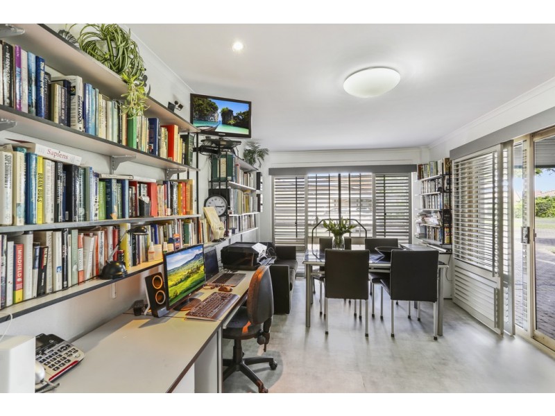 293/6 Melody Court, Warana QLD 4575