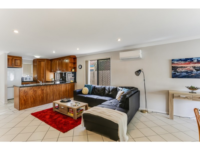 27A Oomoo Street, Buddina QLD 4575