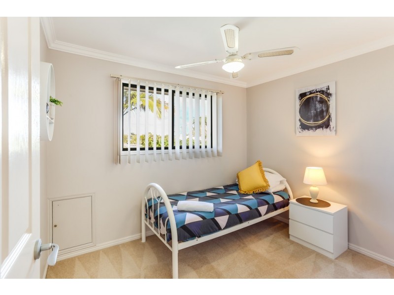 27A Oomoo Street, Buddina QLD 4575