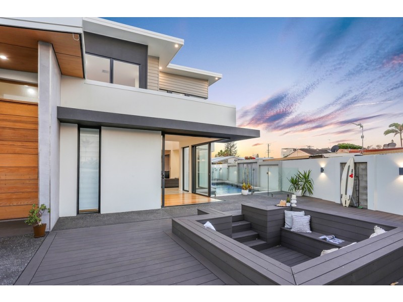 11 Yaringa Avenue, Buddina QLD 4575