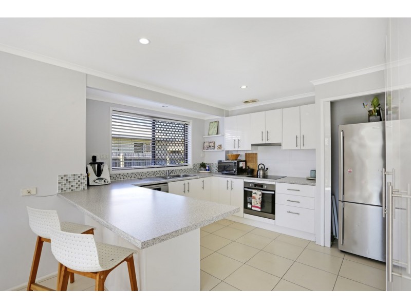 24 Bermagui Crescent, Buddina QLD 4575