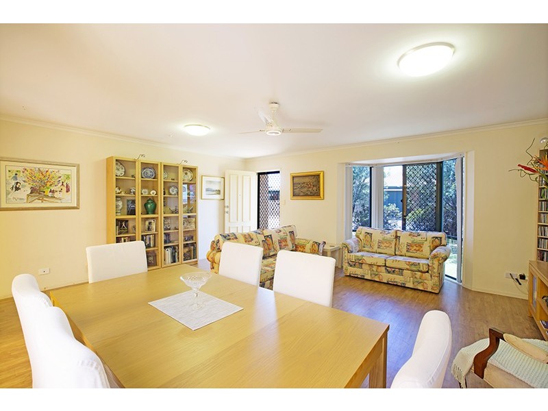 234/4 Melody Court, Warana QLD 4575