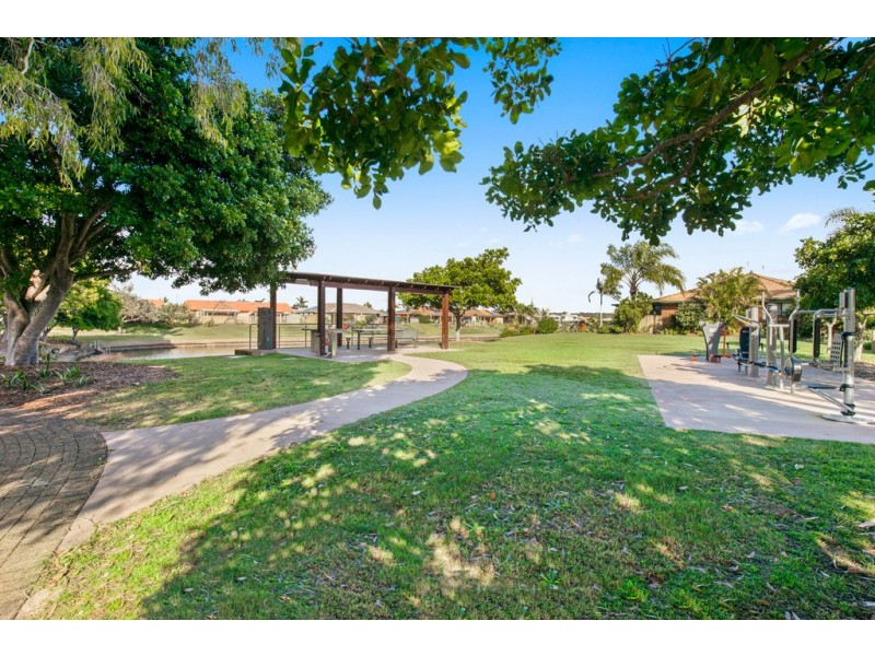 234/4 Melody Court, Warana QLD 4575