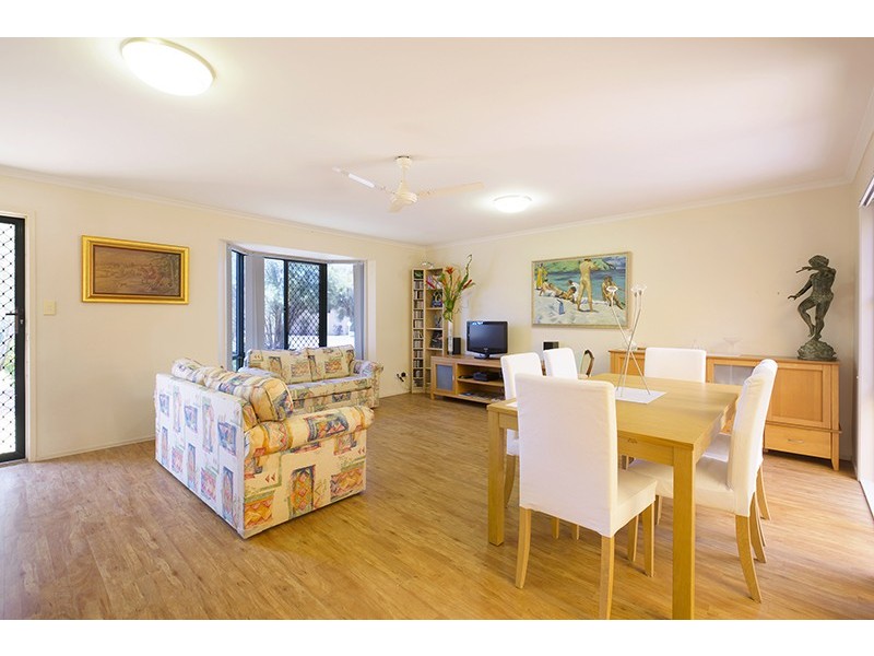 234/4 Melody Court, Warana QLD 4575