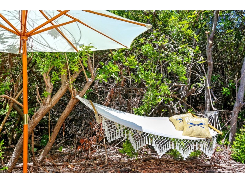 17 Oceanic Drive, Warana QLD 4575