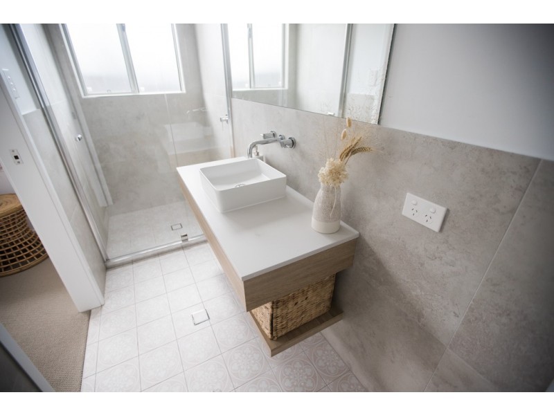 16 Parkway Drive, Mooloolaba QLD 4557