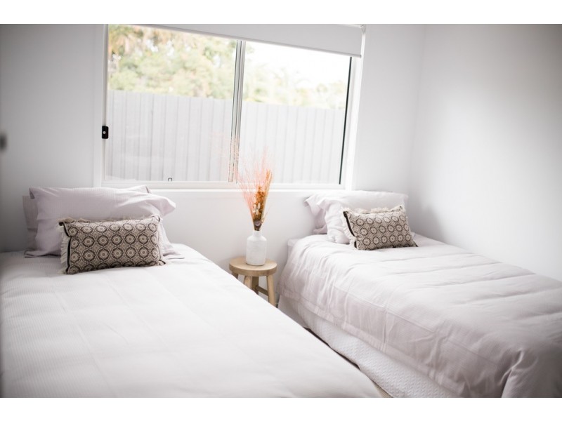 16 Parkway Drive, Mooloolaba QLD 4557