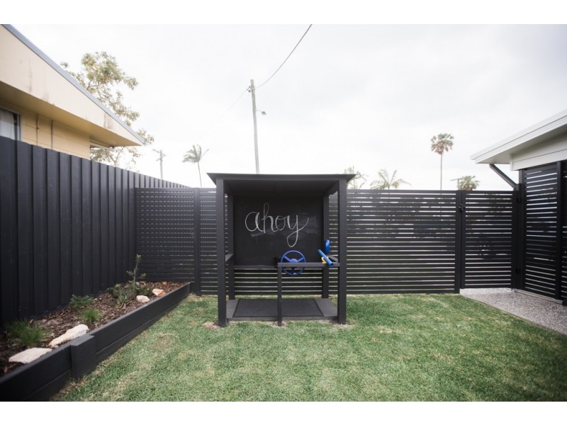 16 Parkway Drive, Mooloolaba QLD 4557