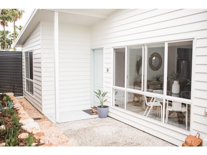 16 Parkway Drive, Mooloolaba QLD 4557