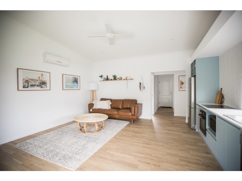 16 Parkway Drive, Mooloolaba QLD 4557