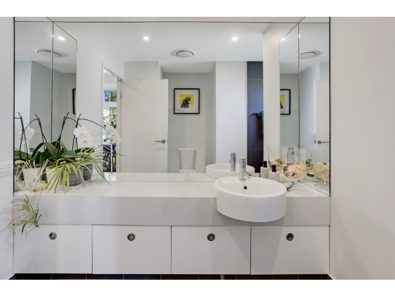 61 The Decks, Wurtulla QLD 4575