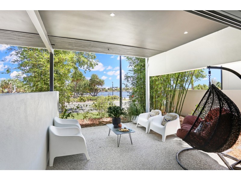 61 The Decks, Wurtulla QLD 4575